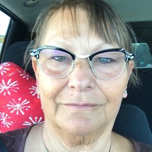 Meet your Posher, Cheryl